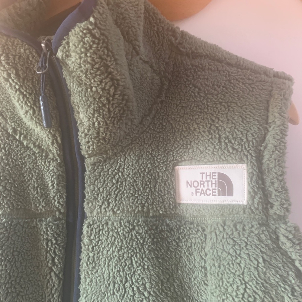 The North Face green XL Campshire Fleece Vest